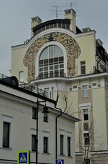 A building is the result of construction, which is a three-dimensional aboveground construction structure, including premises intended for living and (or) human activities, production facilities, stor