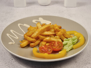 french fries and tomatoes