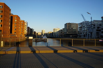 Nebenfluss in Hamburg n&auml;he des Hafens
