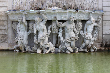 baroque fountain at the belvedere palace in vienna (austria)  - obrazy, fototapety, plakaty