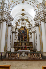 Fototapeta na wymiar Altar in a grand cathedral