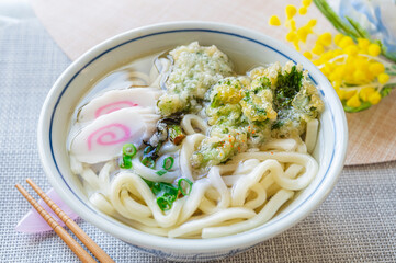 菜の花天うどん