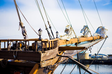 Vieux gr&eacute;ement en Bretagne