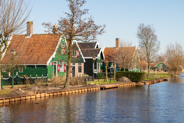 Fototapeta na wymiar Traditional dutch wooden house in Zaanse Schans village.