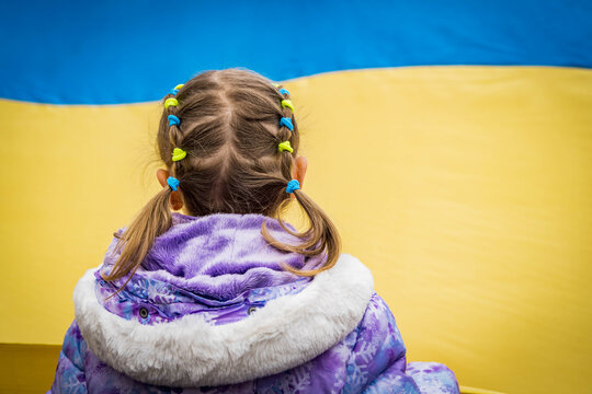 Color Yellow And Blue Balloons On The Holiday Of The 1st September. Holiday  Of Knowledge In Chernihiv Ukraine In 2016 Stock Photo, Picture and Royalty  Free Image. Image 44520402.