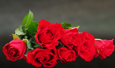 Bouquet of red roses