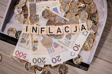Inflacja banknoty i szufelka