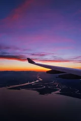 Selbstklebende Fototapete Lila Über Kansai aus einem Flugzeug