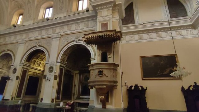 Napoli - Panoramica della Chiesa di Santa Maria in Portico