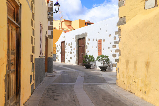 A narrow alley with traditional architecture in Agüimes, Gran Canaria - Spain