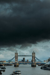 Fototapeta na wymiar The Tower Bridge and Thames River in London UK