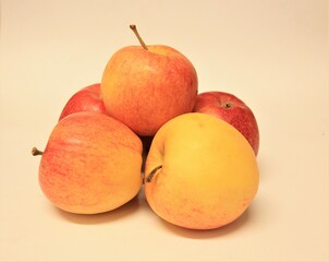 maçãs