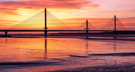 Foto op Canvas The Mersey Gateway Bridge is a toll bridge between Runcorn and Widnes in Cheshire, England, which spans the River Mersey and the Manchester Ship Canal. © fstopphotography