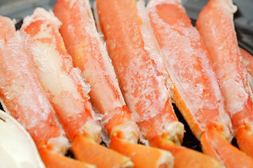 解凍中のズワイガニの足