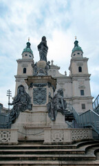 Fototapeta na wymiar The city cathedral of Salzburg, Austria