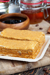 honey cake with honey and spices