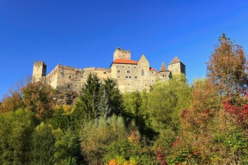 Fototapeta na wymiar Beautiful autumn landscape in Austria with a nice old Hardegg castle.