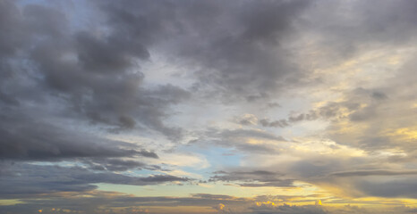 Fototapeta na wymiar Beautiful view of sky and clouds at sunset