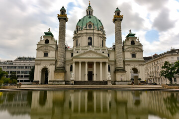 Fototapeta na wymiar Saint Charles' Church - Vienna, Austria