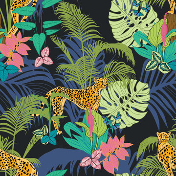 seamless pattern with safari cheetah and tropical leaves © Simone