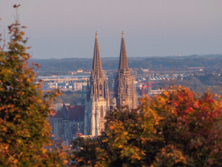 Fototapeta na wymiar Regensburg autumn panorama