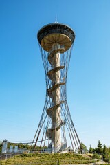 Fototapeta na wymiar wieża widokowa Kaszubskie Oko