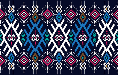 Tribal vector ornament. Seamless African pattern. Ethnic carpet with chevrons. 
Aztec style. Geometric mosaic on the tile, majolica. Ancient interior. 
Modern rug. Geo print on textile. Kente Cloth.

