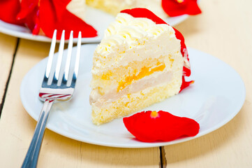 whipped cream mango cake