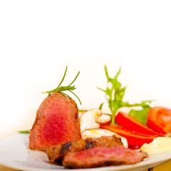 beef filet mignon grilled with vegetables