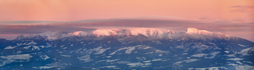 Fototapeta na wymiar Winter landscape of High Tatra Mountains .nice light at sunset, Panoramatic photo