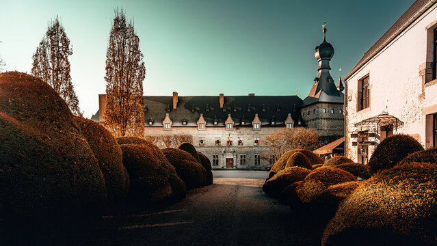 Le ch&acirc;teau des Princes de Chimay face