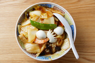 中華丼　中華料理