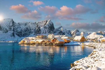 Wandaufkleber Schöne Naturlandschaft der Lofoten in Norwegen © f11photo