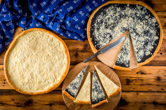 Traditional Czech kolaches Frgale with cottage cheese and poppy seed topping