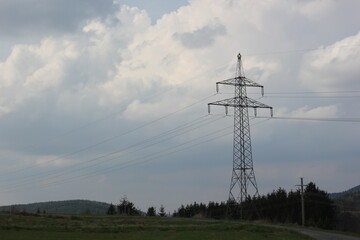 For the energy revolution we need more power lines