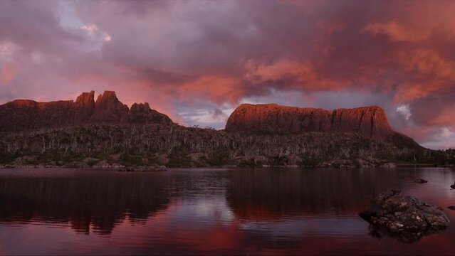 wide sunset view of mt geryon and lake elysia at the labyrinth in cradle mountain-lake st clair national park of tasmania, australia