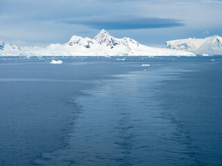 Stunning icy landscapes along Wilhelmina Bay, Antarctic Peninsula, Antarctica