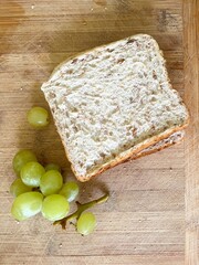 bread and grapes