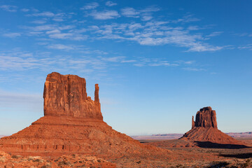 Fototapeta na wymiar The Mittens Monument Valley Navajo Tribal Park Arizona