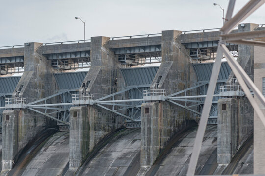 dam