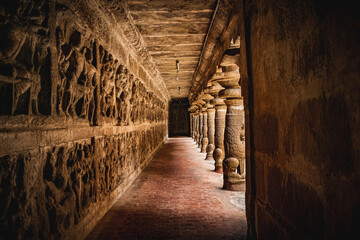 Thiru Parameswara Vinnagaram or Vaikunta Perumal Temple is a temple dedicated to Vishnu, located in Kanchipuram in the South Indian state of Tamil Nadu - One of the best archeological sites in India