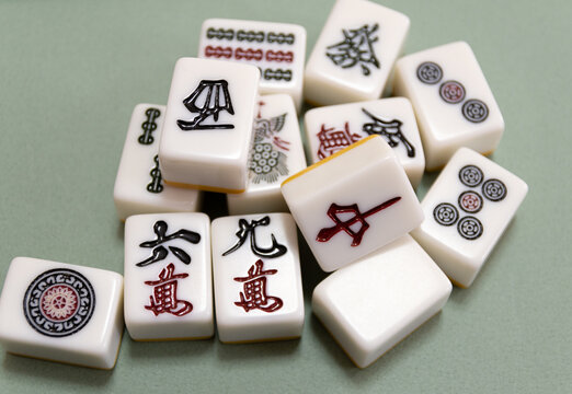 麻雀牌 Images Browse 446 Stock Photos Vectors And Video Adobe Stock