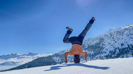 acrobatic and showdown in the mountains