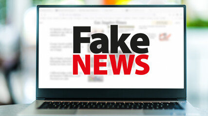 Laptop computer displaying the sign of 'Fake news'