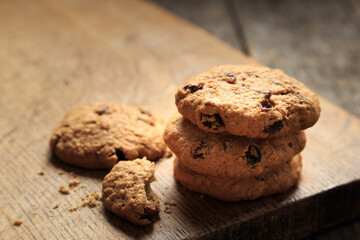 Oatmeal cookies with raisins, coconut and cinnamon.