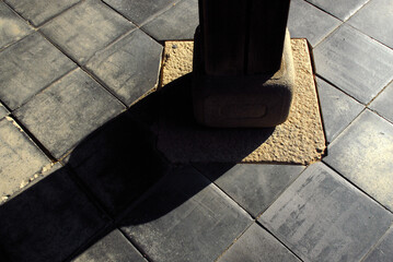 黄檗山萬福寺　回廊の柱の影　京都府宇治市