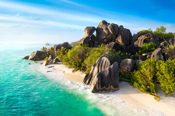 Paradise beach on the island of La Digue in the Seychelles. Anse Source D'Argent - obrazy, fototapety, plakaty