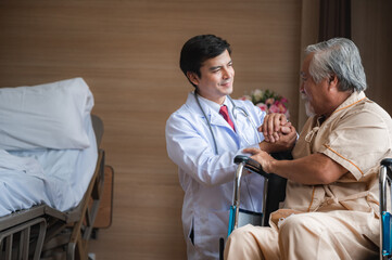 Obraz premium health insurance concept, Elderly patients living in hospital for medical checking by professional doctor and support by nurse, medicine health care for senior person