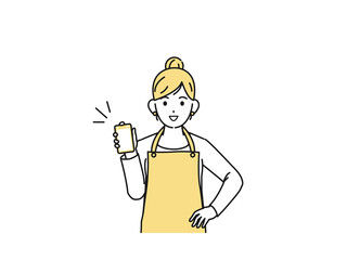 スマートフォンを手に持つ主婦　女性　携帯電話　スマホ　所持