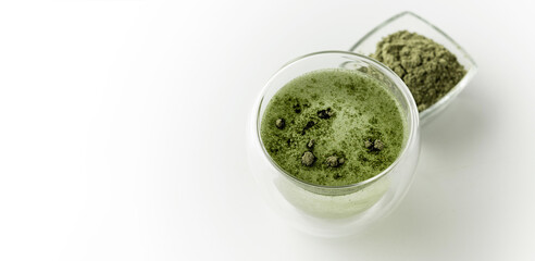 sprouted grains, cereals and seaweed, food supplement in powder for water addition, space for text